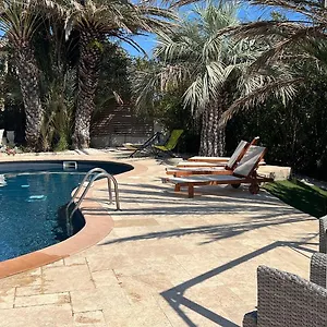 Bed & Breakfast L'oasis-les Issambres